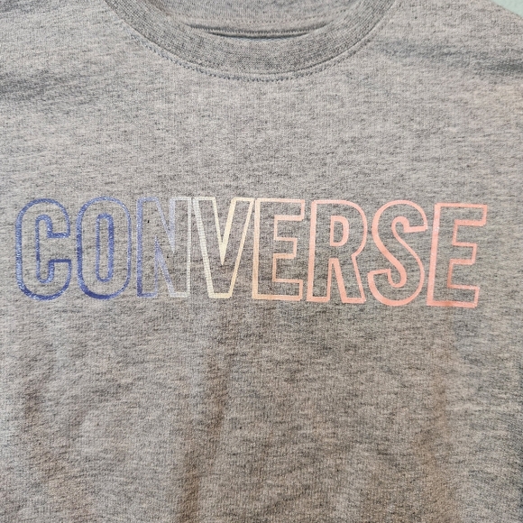 Converse Spell Out Youth Girls Sz 6x Gray Light Sweatshirt Crop Top Shirt Nwt - Picture 2 of 7
